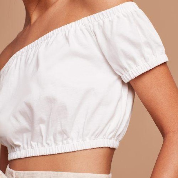 NWOT Wilfred Cropped off the Shoulder Adelisa Top - Picture 2 of 4